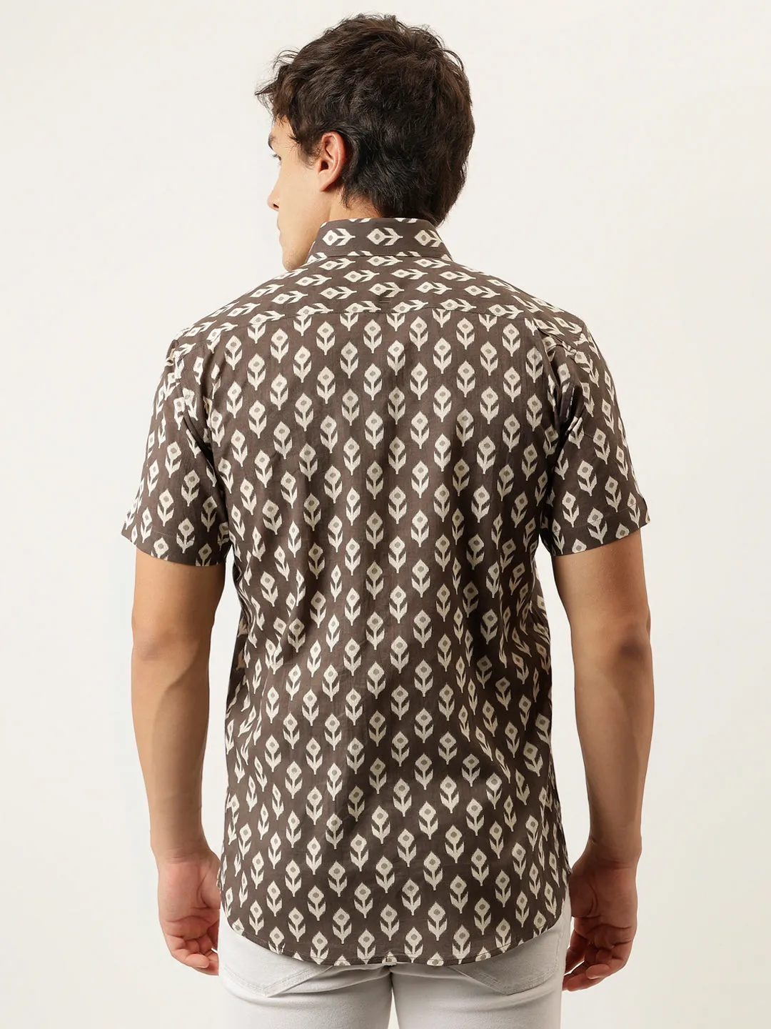 Millennial Men Brown Printed Cotton Half Sleeve Shirts