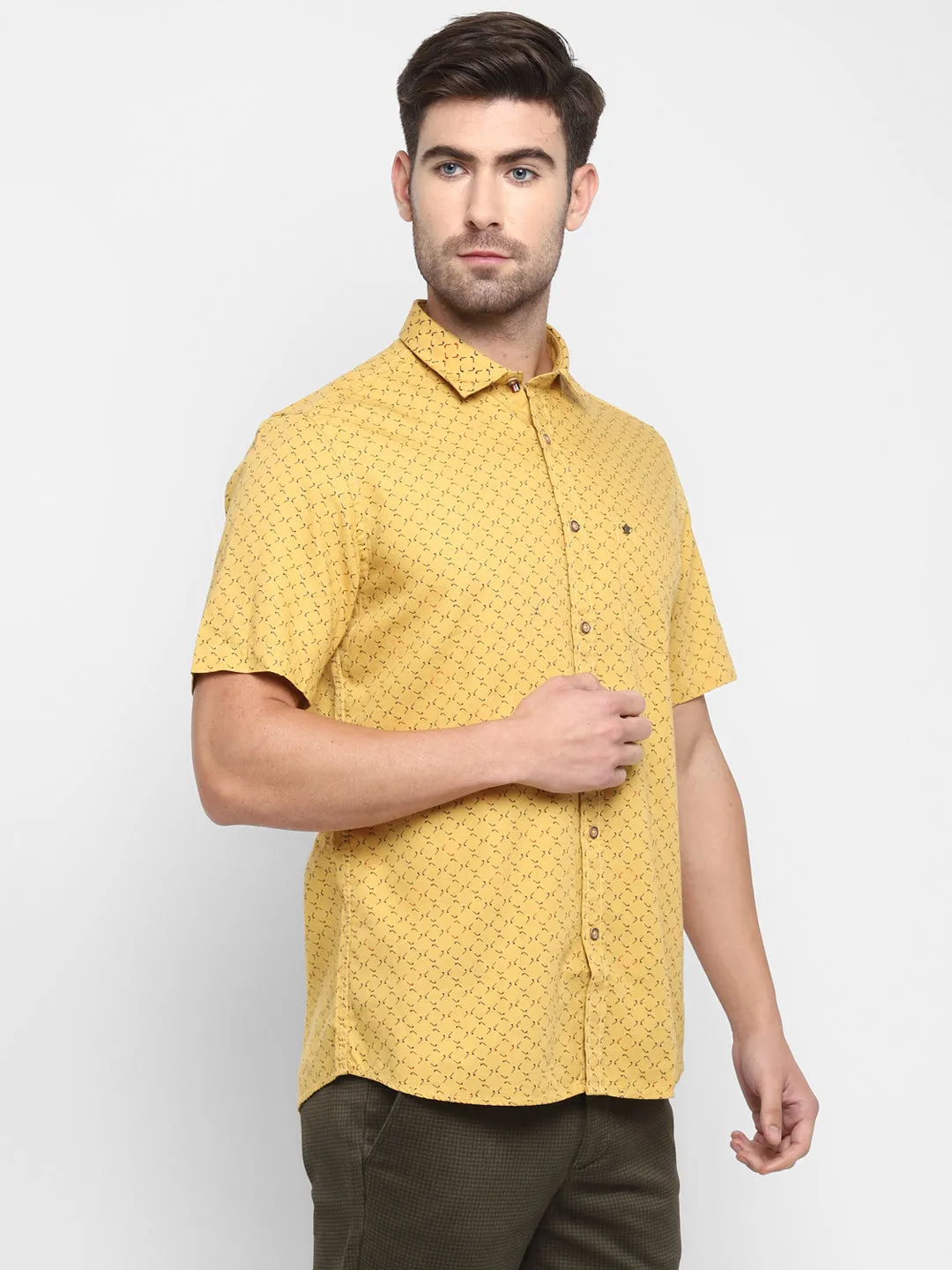 Printed Yellow Slim Fit Casual Shirt