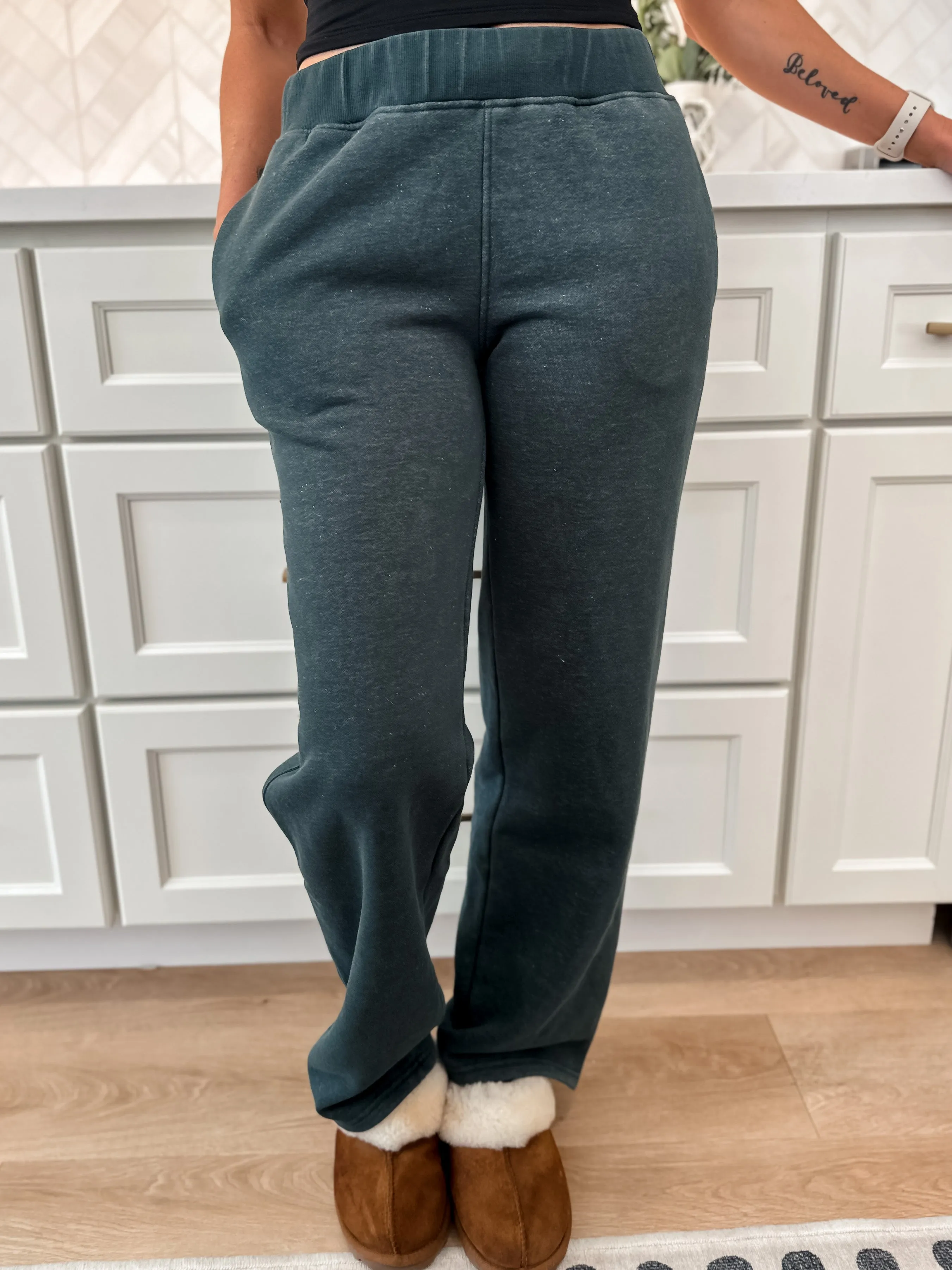 Straight Leg Fleece Lounge Pants