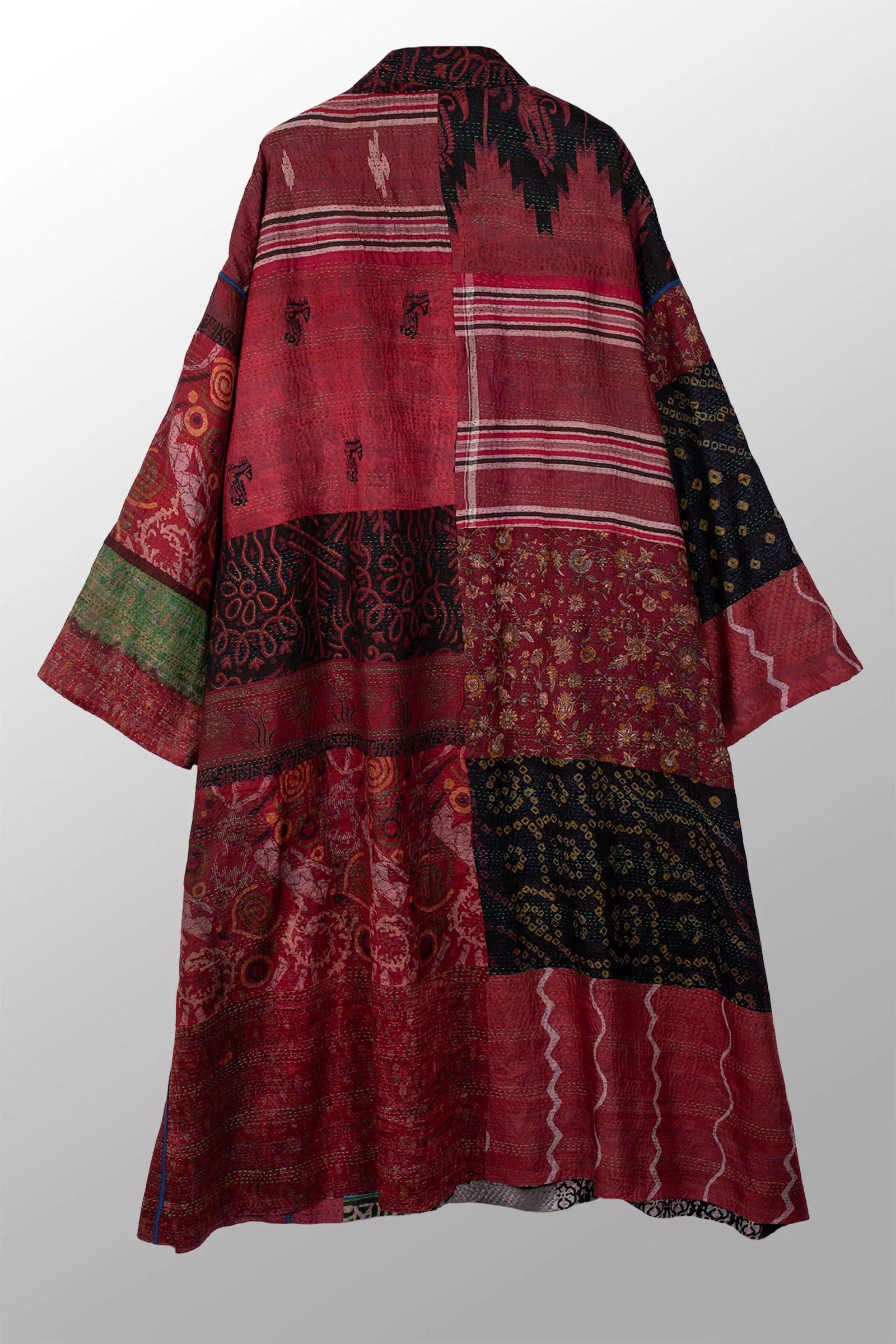 VINTAGE SILK KANTHA OVERSIZED COAT - sv2326-0006a -